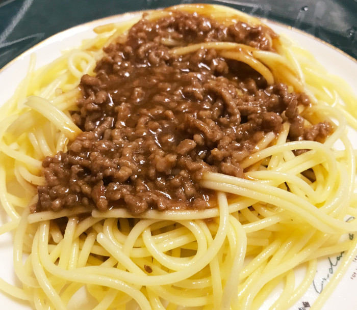 小麦パスタより美味しいアルチェネロ有機グルテンフリー・スパゲティーのミートソース